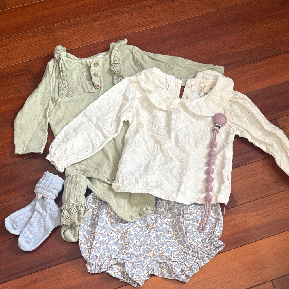 Baby Girl Floral Bloomer Set with Lace Top in Sage and Cream 9M